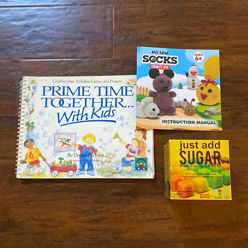 2 Kids Activity/Art/Project Books & 1 Science & Art Kit